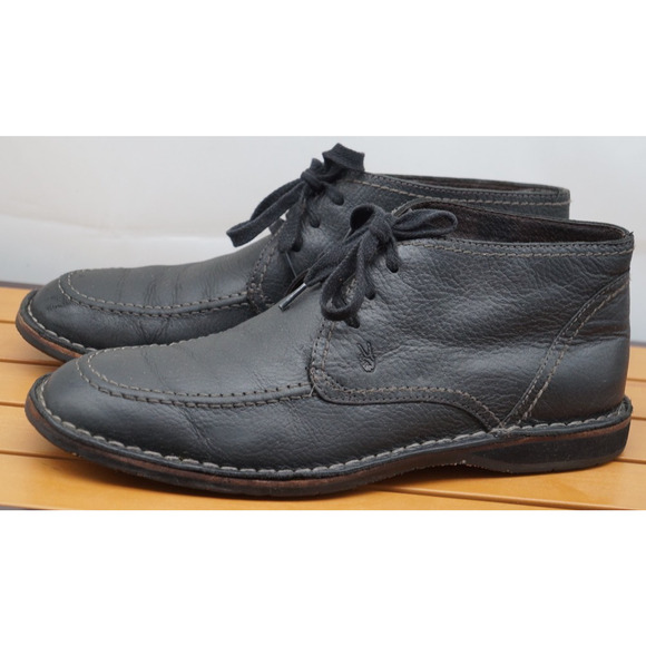 john varvatos chukka boots Men size 8.5 main image 10